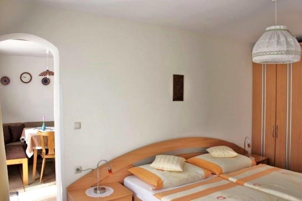 Pension Leitner Hofen Bagian luar foto
