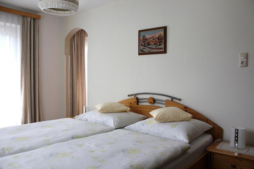 Pension Leitner Hofen Ruang foto