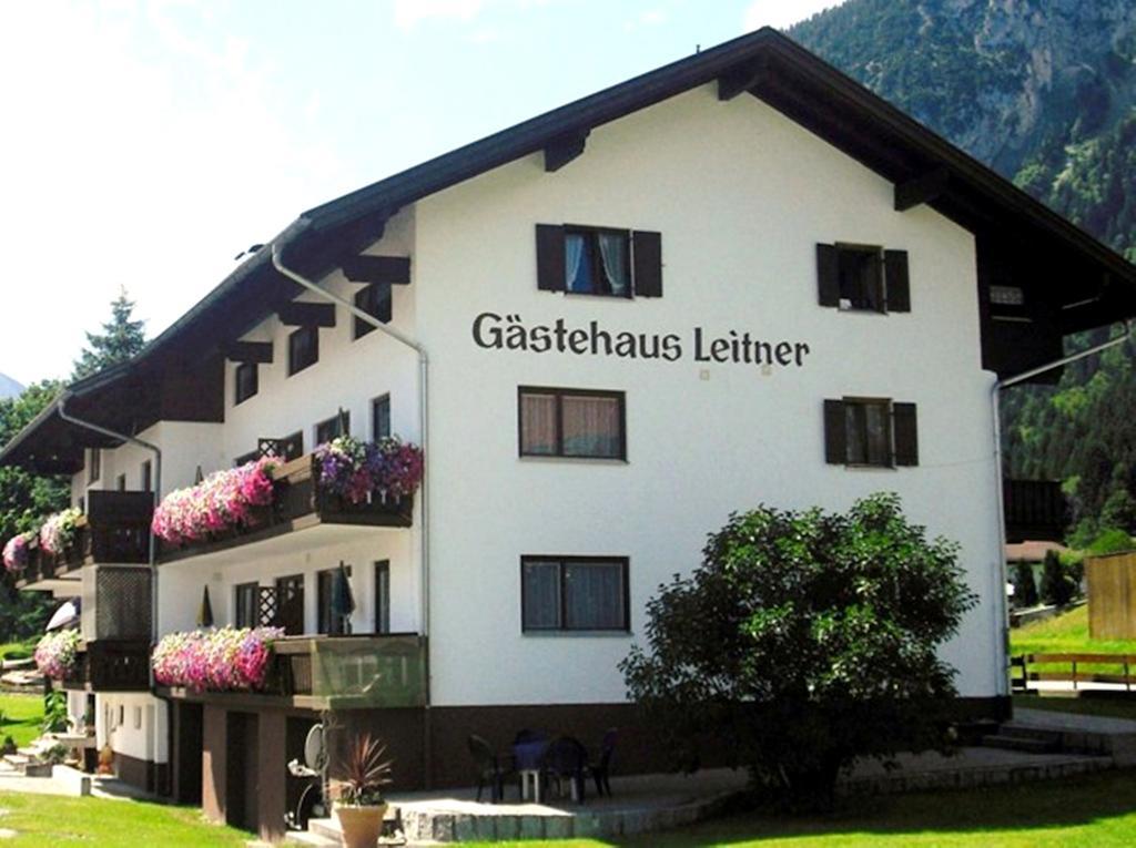 Pension Leitner Hofen Bagian luar foto